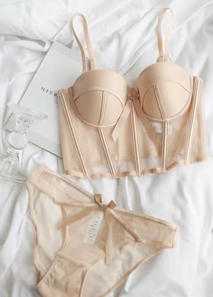 Женский комплект белья с бюстгальтером-корсетом и трусиками Elegant Bow (1586-75-02) Бежевый 80 1586-75-02 фото